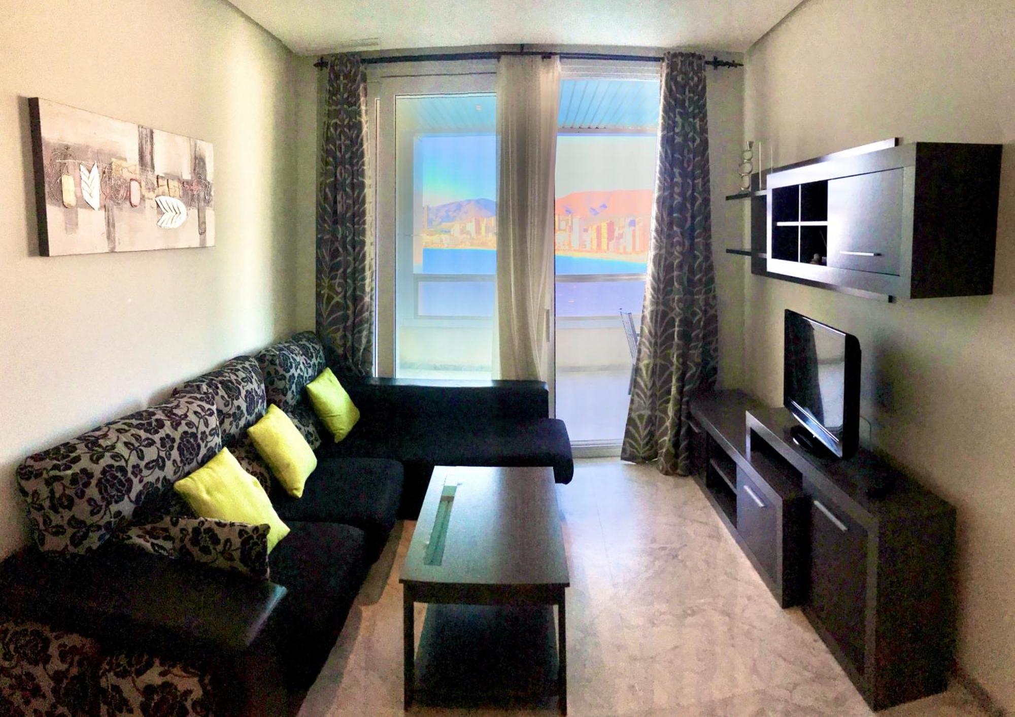 Gemelos 28 Blueline Benidorm Room photo